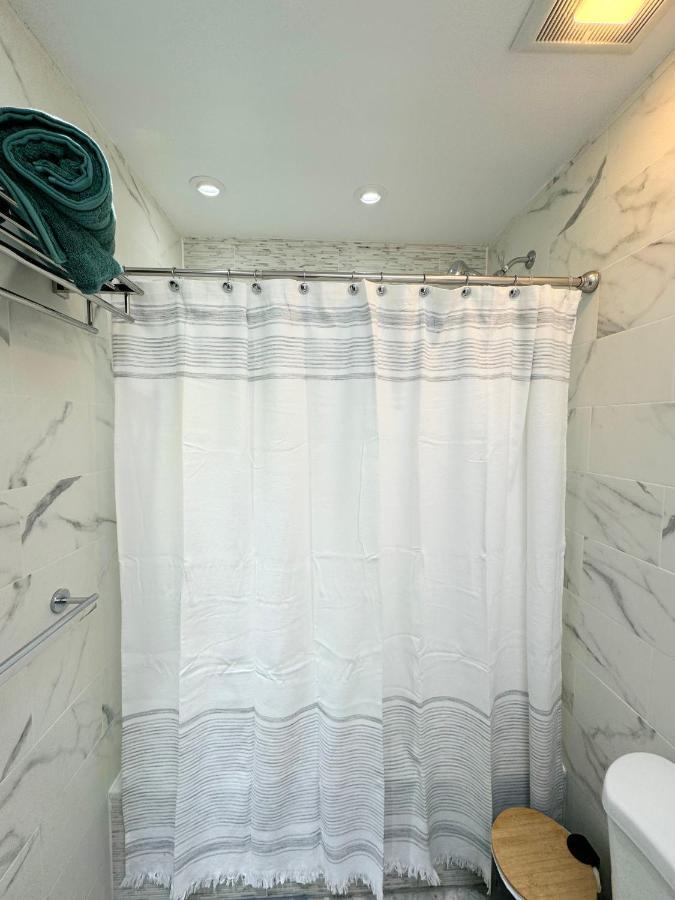 The Waltham Private Room & Bathroom John F Kennedy Jfk Lga Airport Manhattan Penn Station Bullet-Train 15 Min Νέα Υόρκη Εξωτερικό φωτογραφία